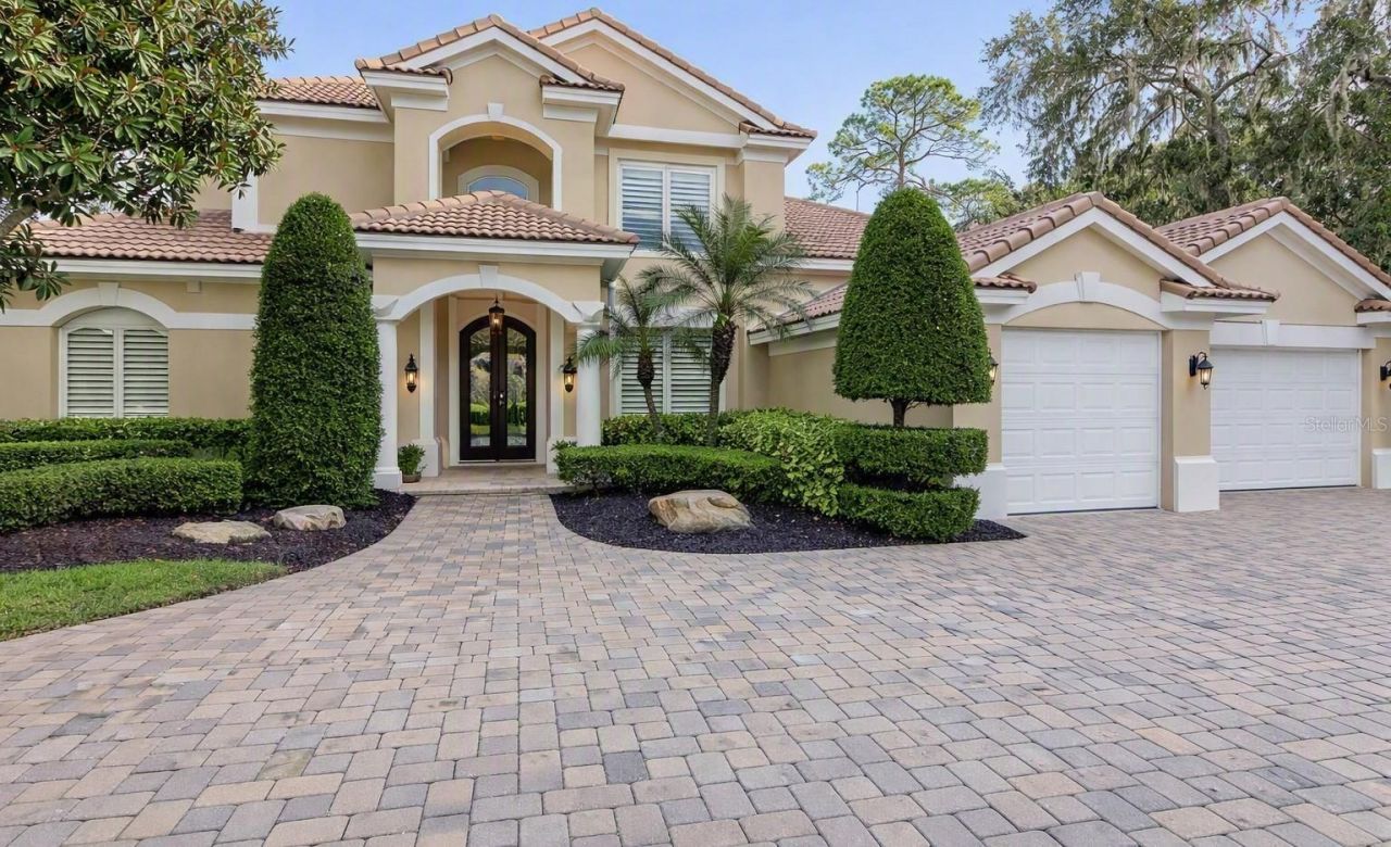 222 Saint James Park , Osprey, FL 34229 Main Photo