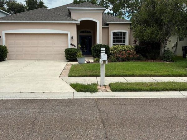 8872 FOUNDERS CIRCLE, PALMETTO, FL 34221