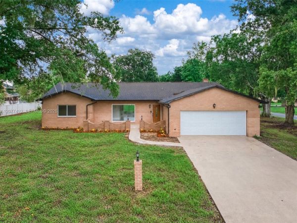 1050 knollwood Cir, Wauchula, FL 33873