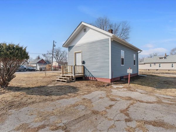 621 7th Avenue , Rock Island, IL 61201