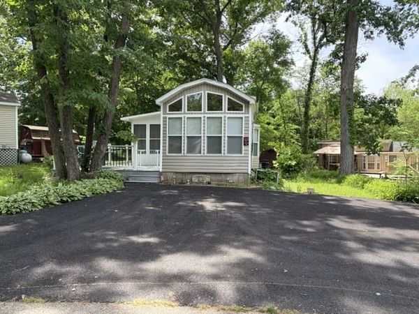 2795 E 28th Lot 1401 Road, Seneca, IL 61360