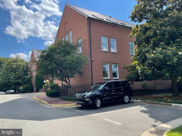4232 KING STREET , ALEXANDRIA, VA 22302