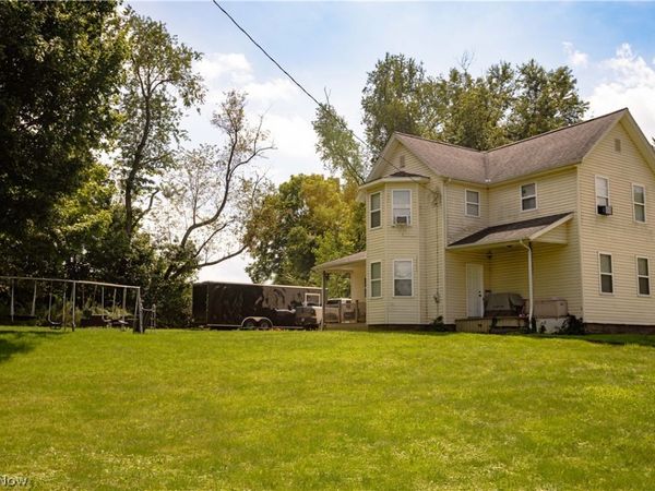 3438 Columbus Road NE, Canton, OH 44705