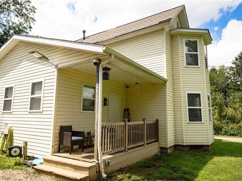 3438 Columbus Road NE, Canton, OH 44705 Photo 3