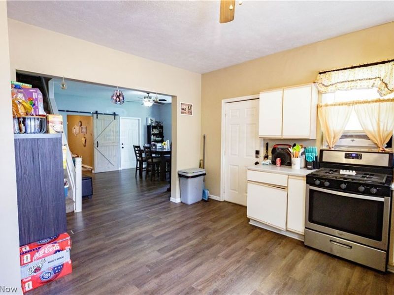 3438 Columbus Road NE, Canton, OH 44705 Photo 9