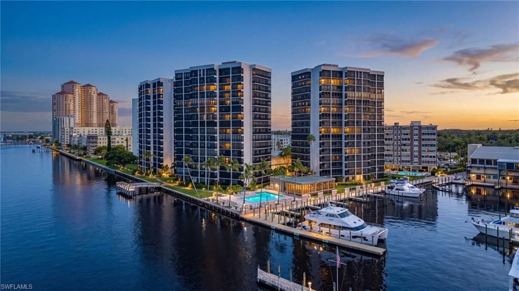 1900 Virginia Ave, Unit 1401, Fort Myers, FL 33901 Main Photo
