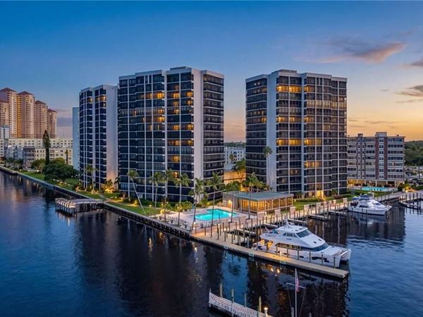 1900 Virginia AVE, Unit 1401, FORT MYERS, FL 33901