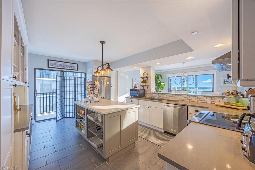 1900 Virginia Ave, Unit 1401, Fort Myers, FL 33901 Photo
