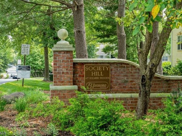 631 Plum Ter, Mahwah, NJ 07430
