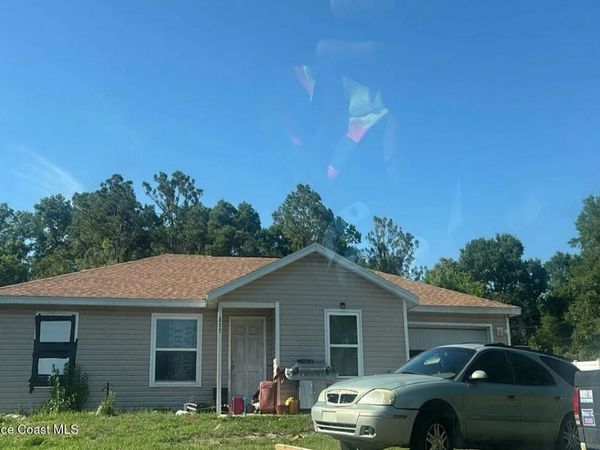 877 NW 126th Lane , Citra, FL 32113