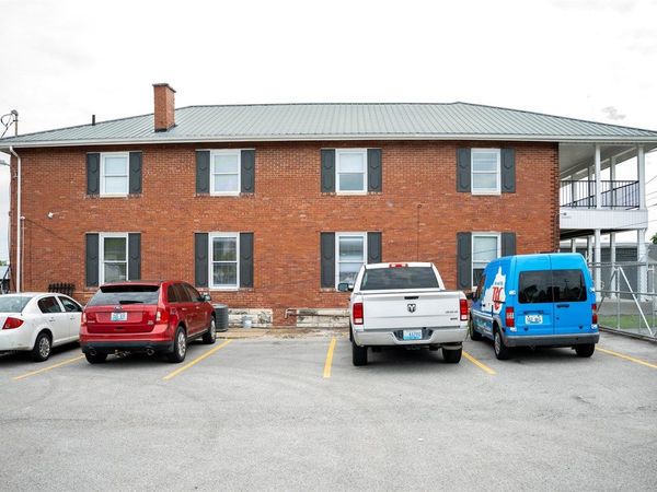 1001 Adams Street , Bowling Green, KY 42101