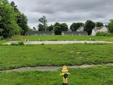 213 Seymour Street, Unit B, Auburn, NY 13021