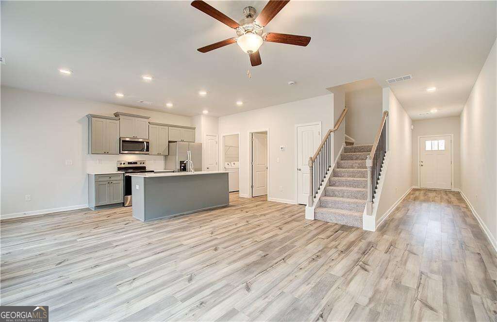 667 Treasure Drive, Stockbridge, GA 30281 Main Photo