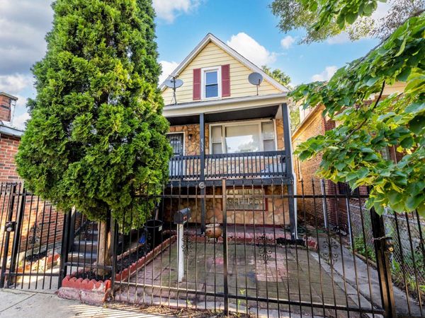 8333 S Baltimore Avenue , Chicago, IL 60617