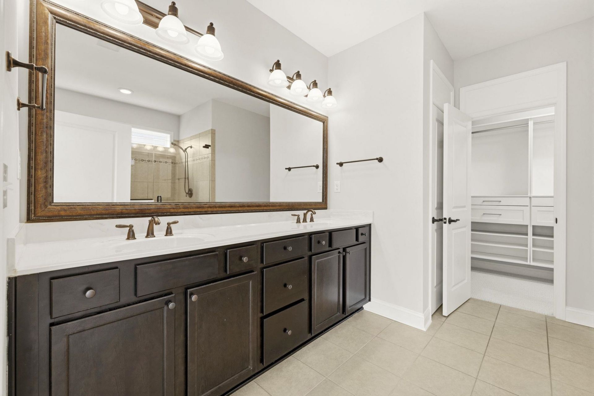 2027 Silverspring Ln.  Photo 22