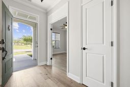 2027 Silverspring Ln.  photo 4