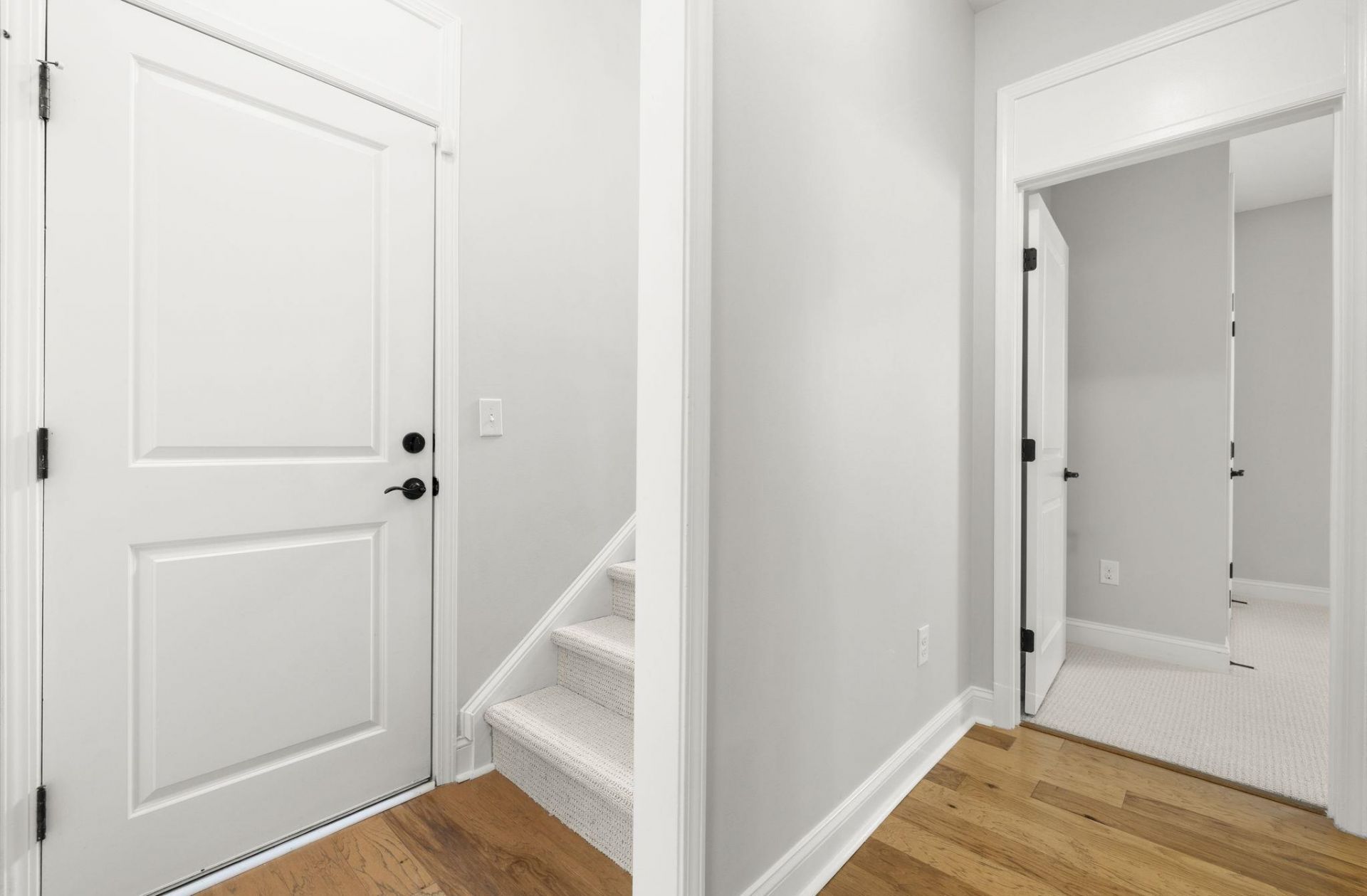 2027 Silverspring Ln.  Photo 30