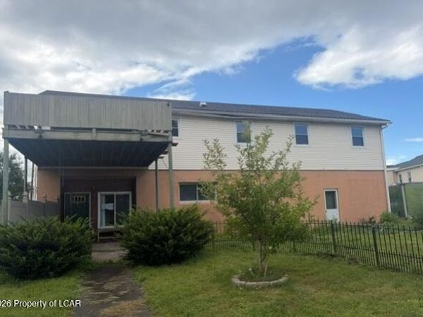 932 4th Street, West Pittston, PA 18643