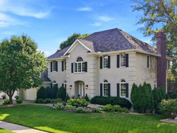 9486 Olympia Drive, Eden Prairie, MN 55347