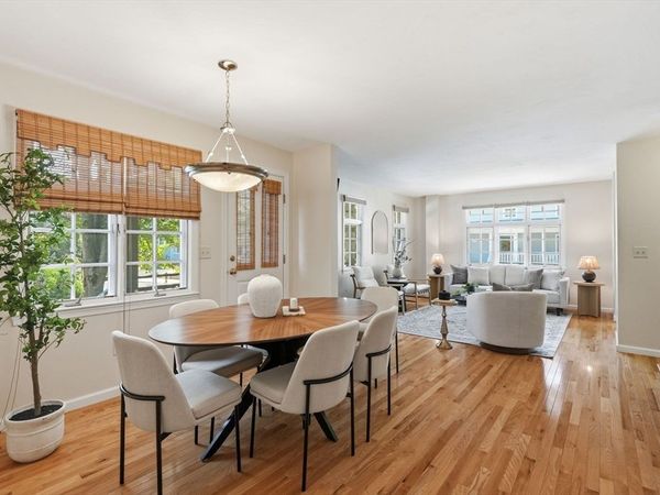 1 Russell Pl, Unit 1, Arlington, MA 02474