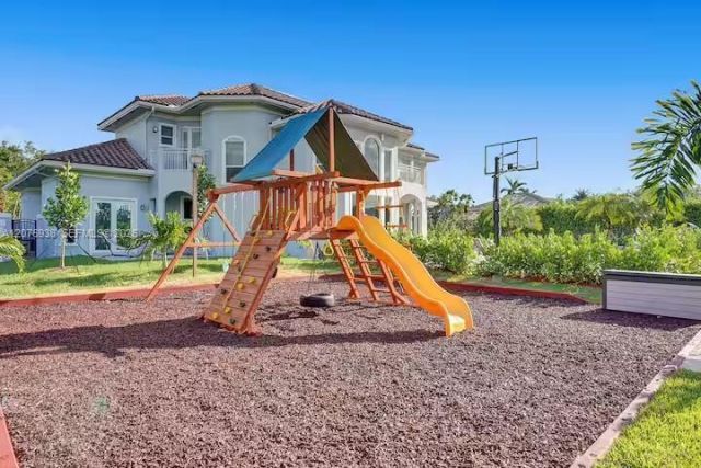 11203 NW 9th St, Plantation, FL 33325 Photo