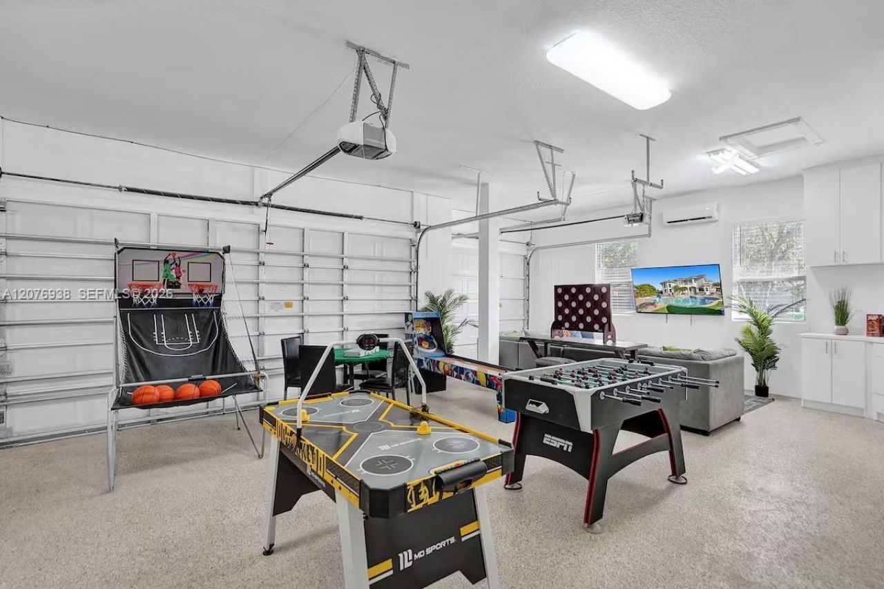 11203 NW 9th St, Plantation, FL 33325 Photo