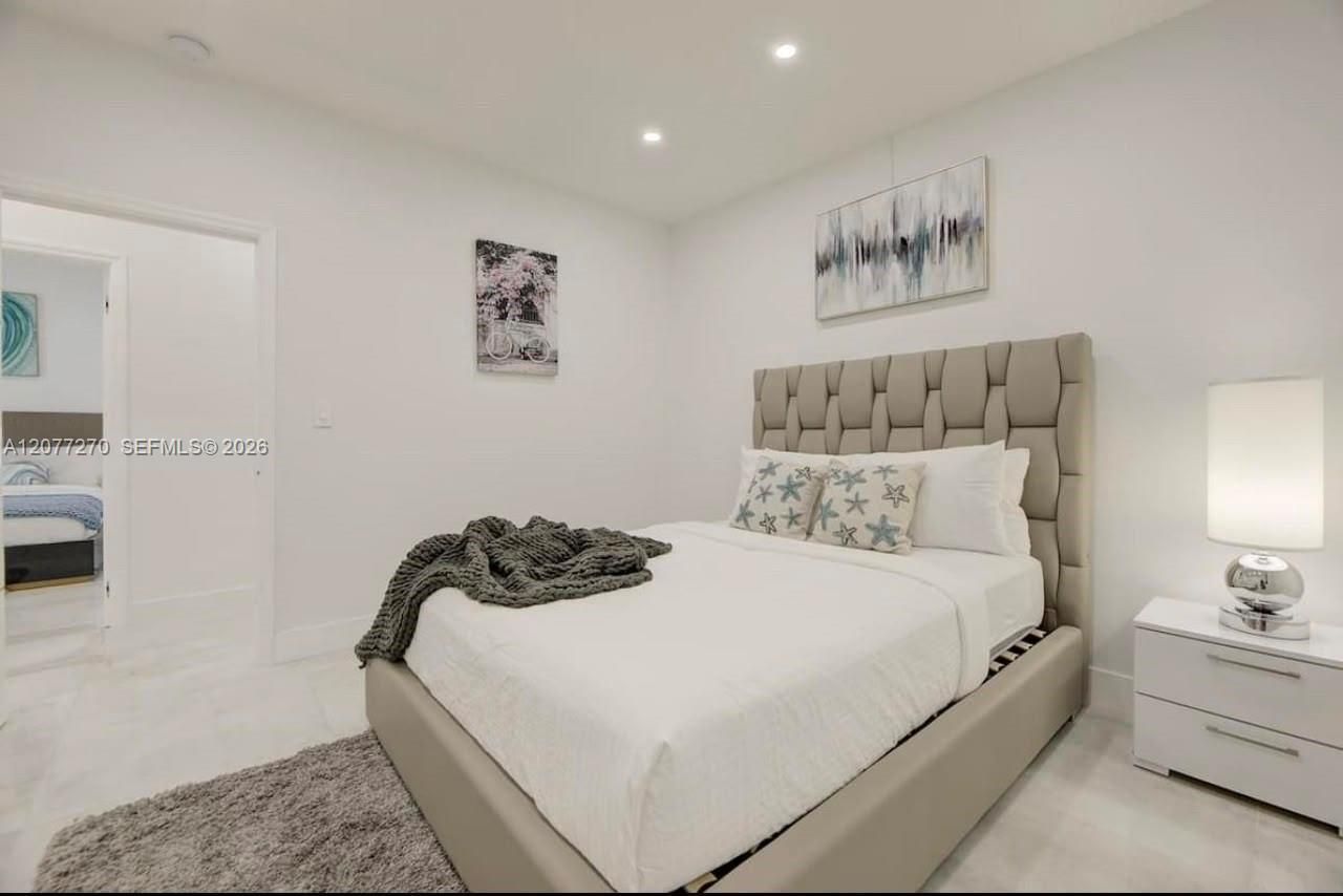 52 NE 47th St, Miami, FL 33137 Photo