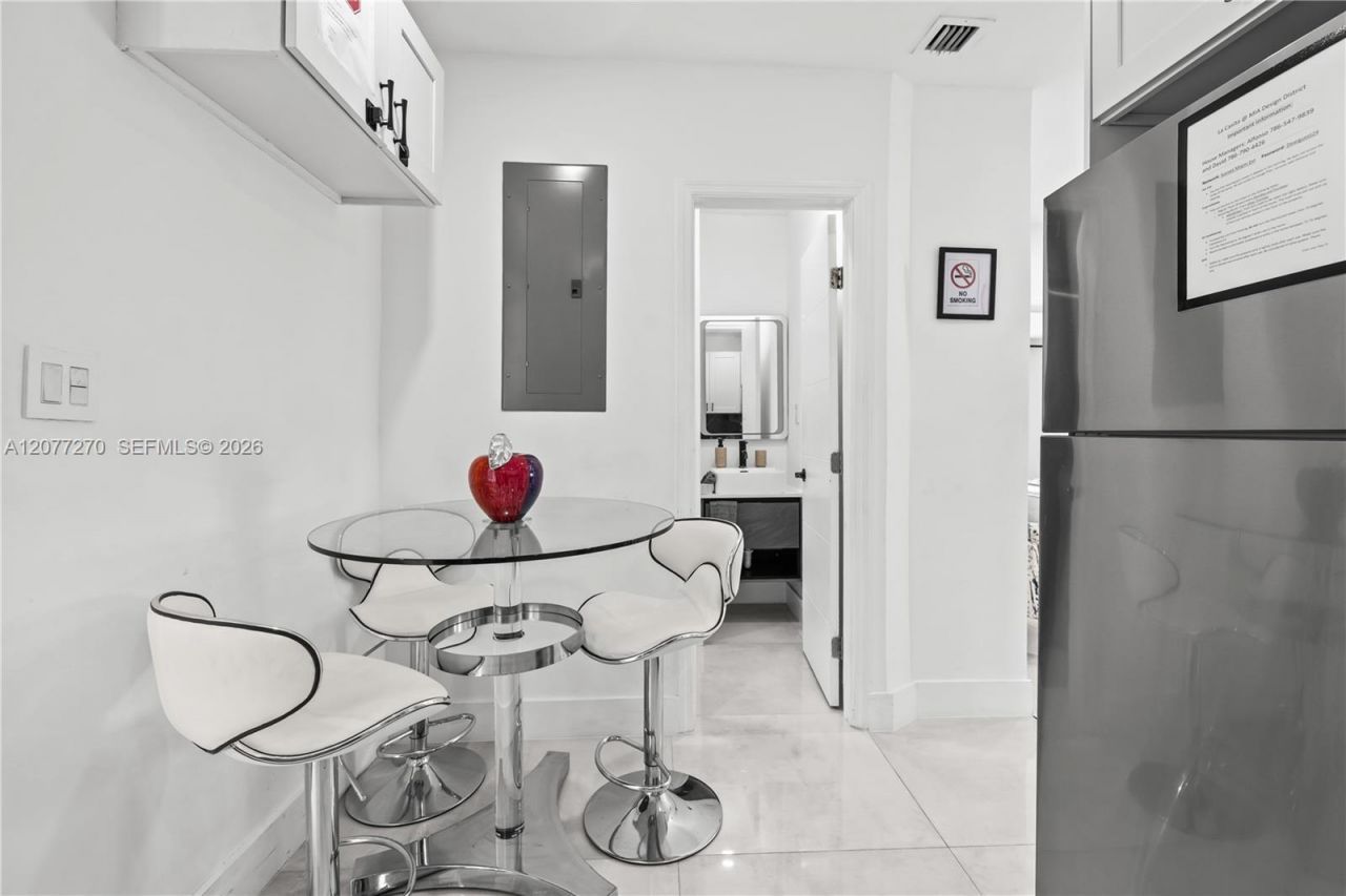 52 NE 47th St, Miami, FL 33137 Photo