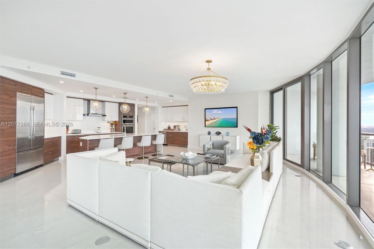 100 E Las Olas Blvd , Unit 4203, Fort Lauderdale, FL 33301 Photo