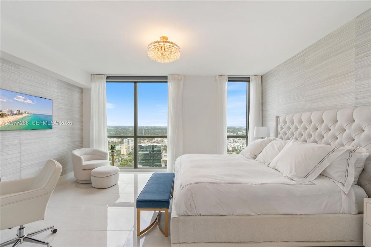100 E Las Olas Blvd , Unit 4203, Fort Lauderdale, FL 33301 Photo