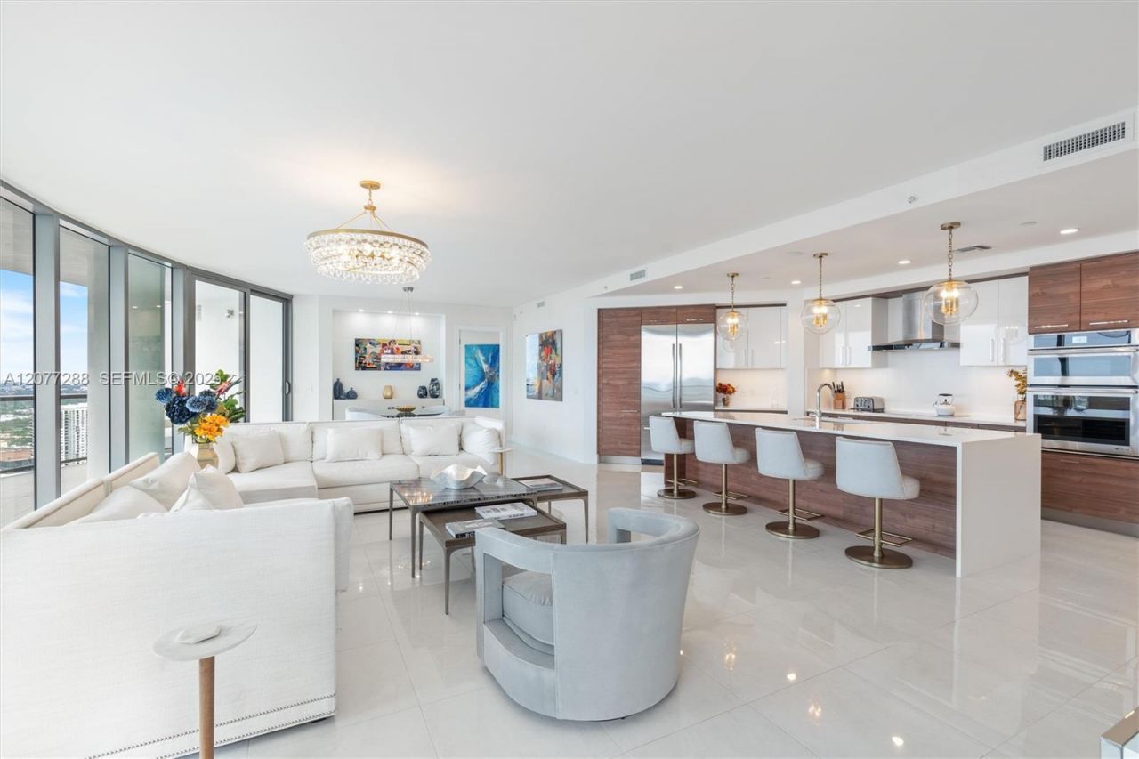 100 E Las Olas Blvd , Unit 4203, Fort Lauderdale, FL 33301 Photo