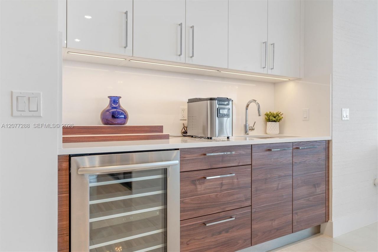 100 E Las Olas Blvd , Unit 4203, Fort Lauderdale, FL 33301 Photo