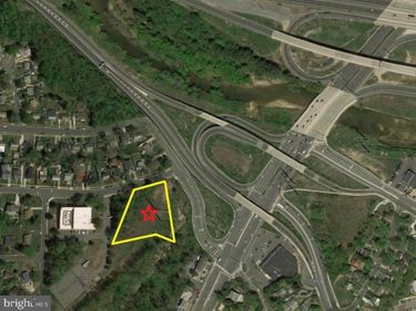 BURGUNDY , ALEXANDRIA, VA 22303