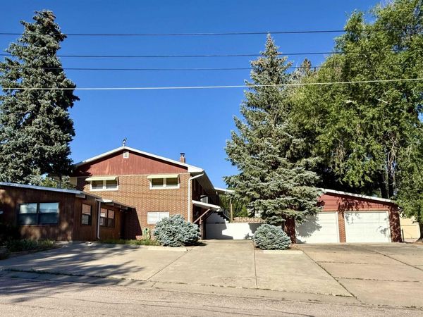 305 E PHILADELPHIA, Rapid City, SD 57701