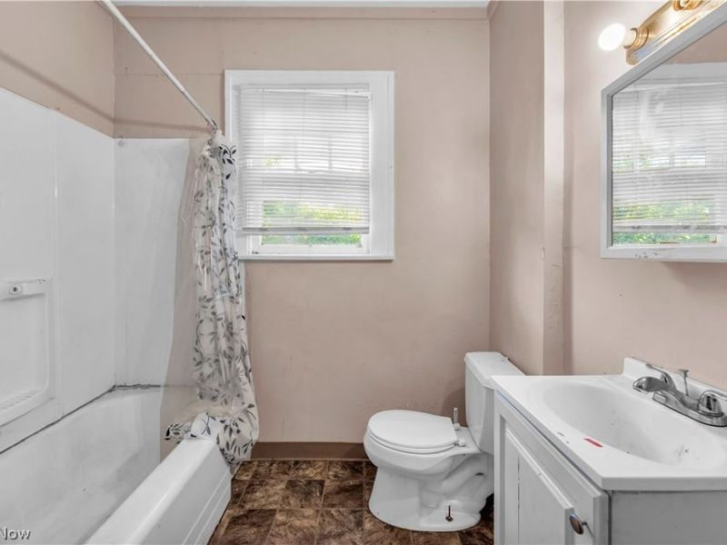 845 Dayton Street, Akron, OH 44310 Photo 16