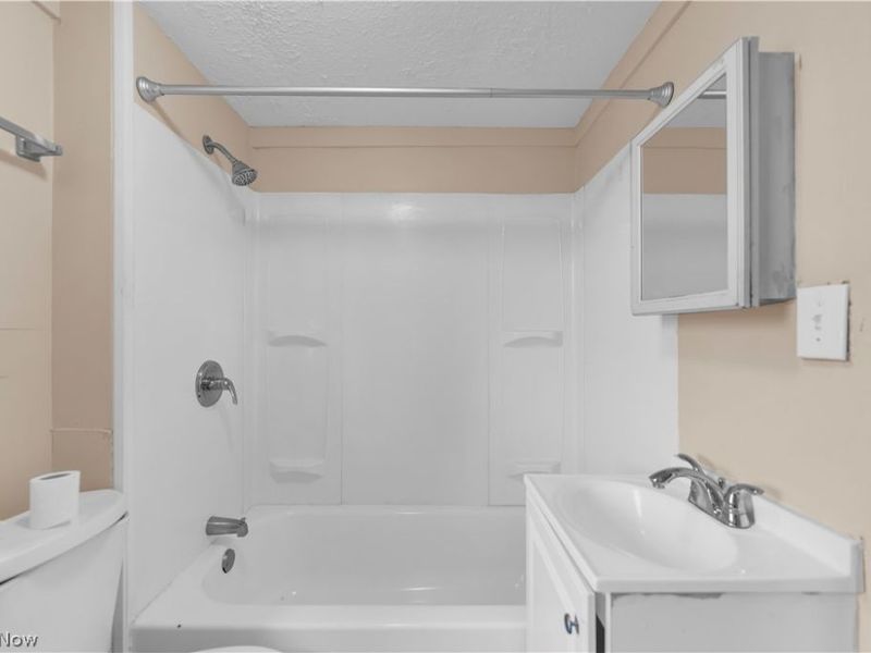 845 Dayton Street, Akron, OH 44310 Photo 21
