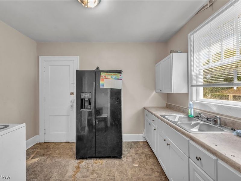 845 Dayton Street, Akron, OH 44310 Photo 9