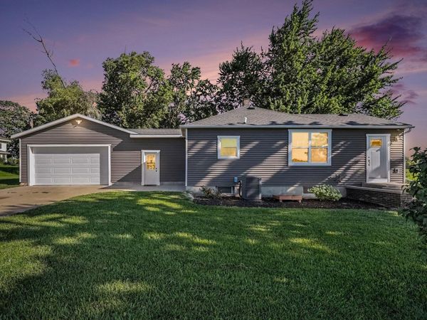 4594 SW 14th Street, Dorr, MI 49323