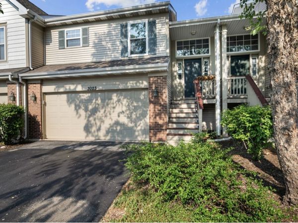 3023 Saganashkee Lane , Naperville, IL 60564
