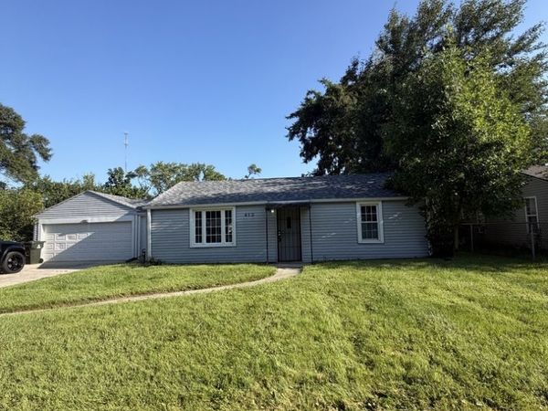 413 Dellwood Avenue , Lockport, IL 60441