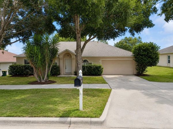 2885 WHITE MAGNOLIA LOOP , CLERMONT, FL 34711
