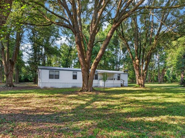 304 COLGATE LOOP , FORT WHITE, FL 32038