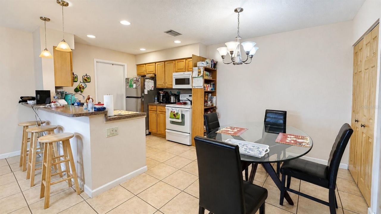 3914 NW Cinnamon Tree Circle , Jensen Beach, FL 34957 Photo
