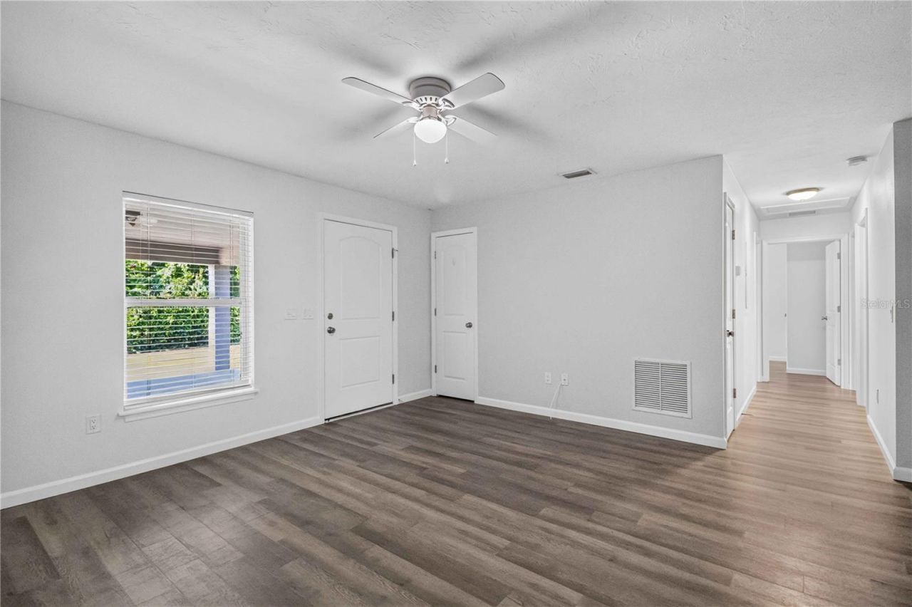 2311 54th Avenue Drive W, Bradenton, FL 34207 Photo