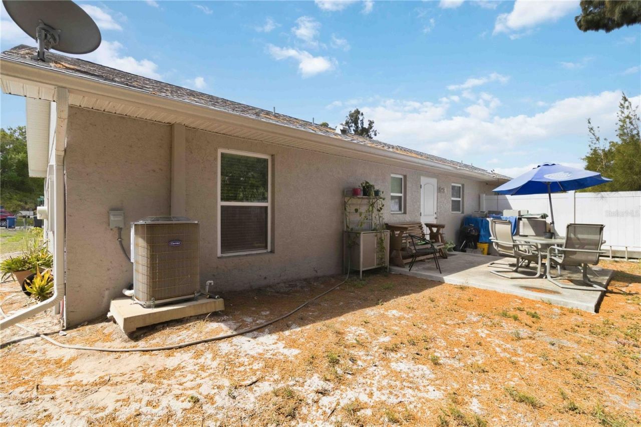 2311 54th Avenue Drive W, Bradenton, FL 34207 Photo