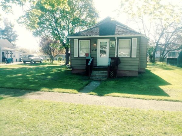 403 Shield Street , Knox, IN 46534