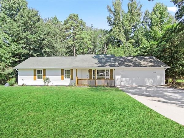 630 Crosscreek Trail SE, Conyers, GA 30094