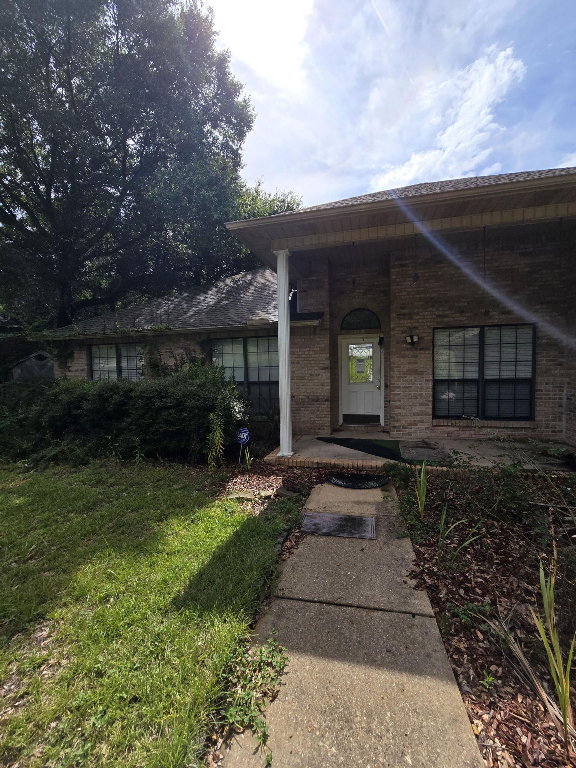 121 Mohawk Trail, Crestview, FL 32536 Main Photo