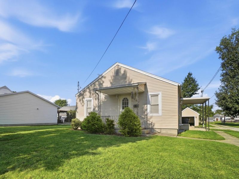 807 Court Street, Wapakoneta, OH 45895 Photo 2