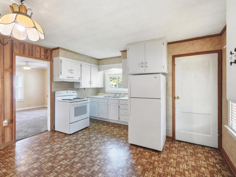 807 Court Street, Wapakoneta, OH 45895 Photo 8
